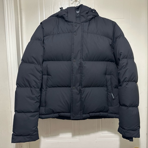 Aritzia Jackets & Blazers - Black Super Puff Shorty Jacket